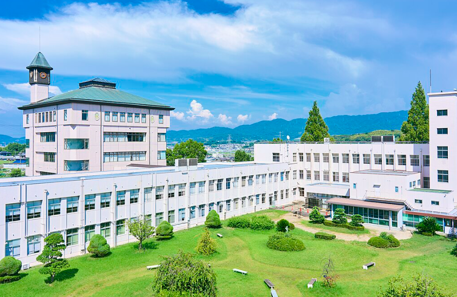 大阪大谷大学