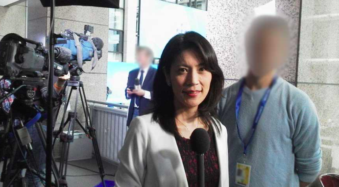 NHK記者時代の岩田明子