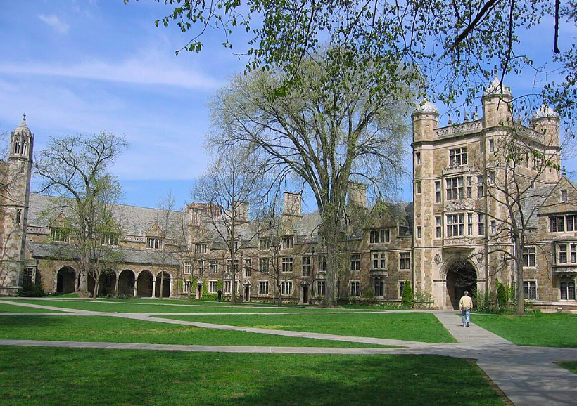 ミシガン大学