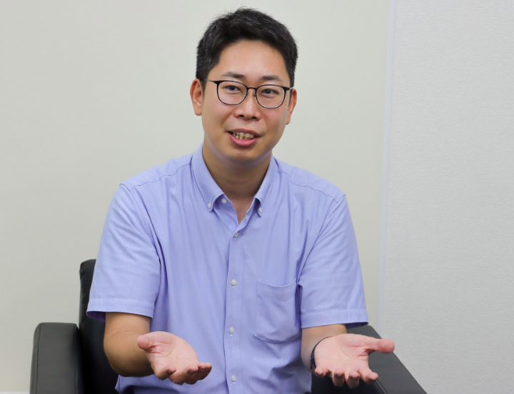 片平敦は再婚してる？妻はどんな人？年収や身長などのプロフィールに経歴も調査！