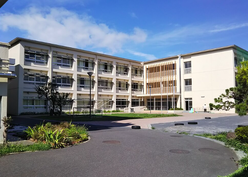 神奈川県立横浜緑ケ丘高等学校