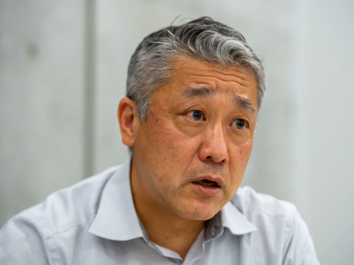 立岩陽一郎の妻はどんな人？娘との関係や家族構成は？身長や若い頃からの経歴も調査！