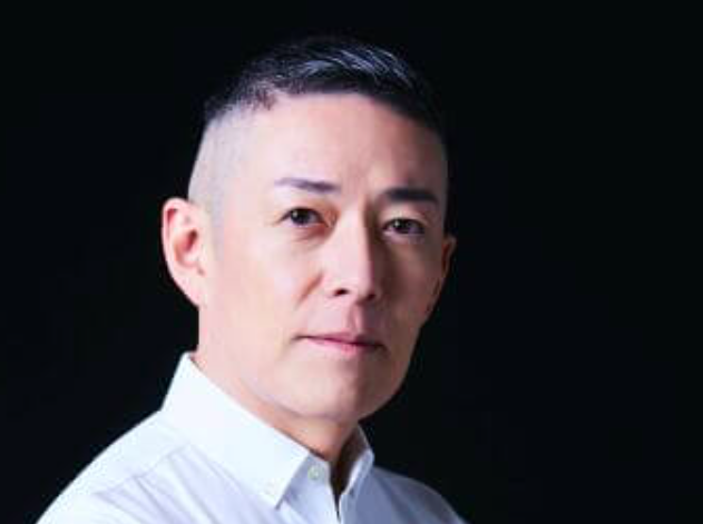 ピカ子は結婚してる？若い頃がイケメン！モデル時代や両親・兄弟にwikiプロフィールも調査