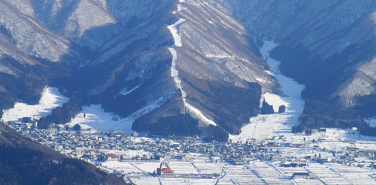 野沢温泉村