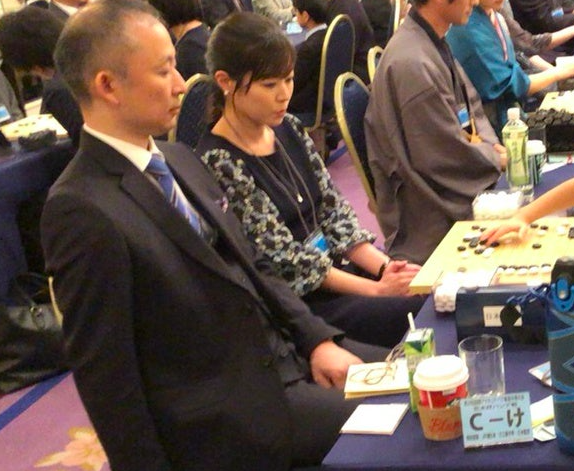 囲碁の試合に出場もする梅澤真理子