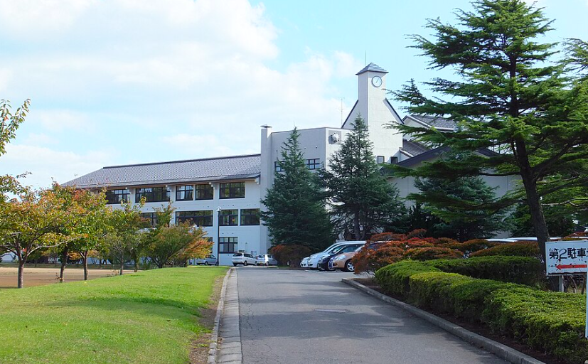 秋田県立本荘高等学校
