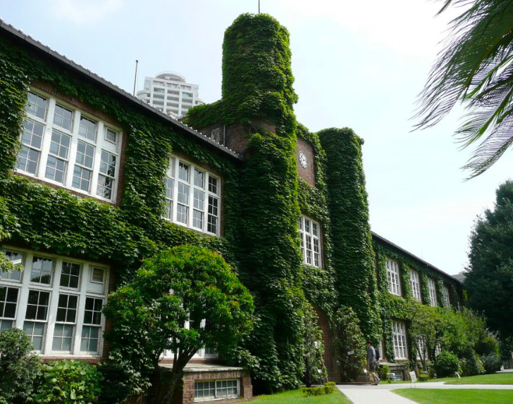 立教大学
