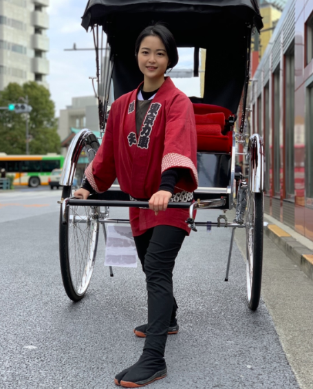 人力車を引く吉田優