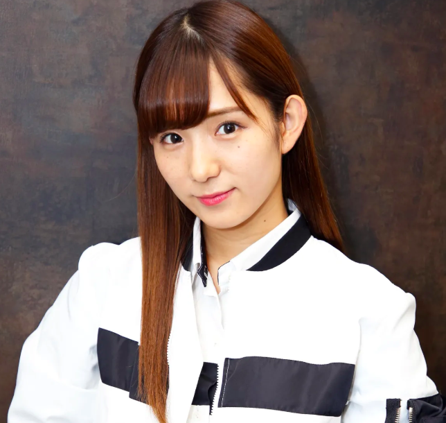 アイドル時代の栗田麻理