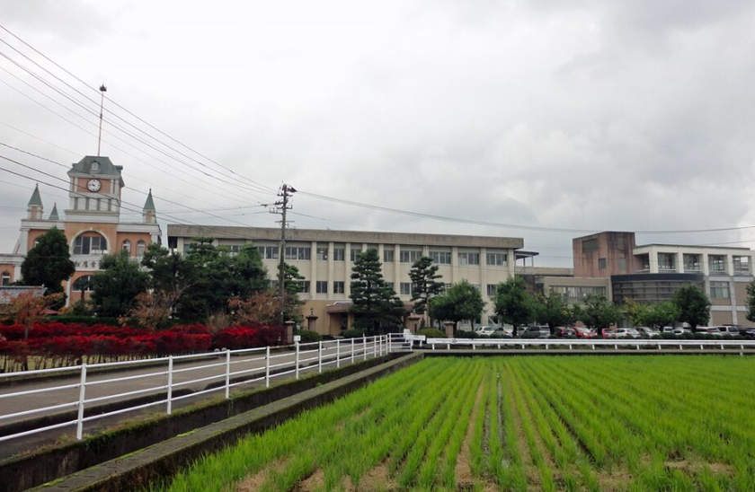 富山県立砺波高校