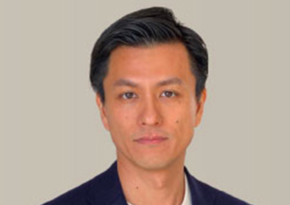 短髪の加藤喜之