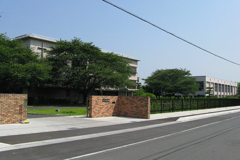 四日市メリノール学院中学校・高等学校