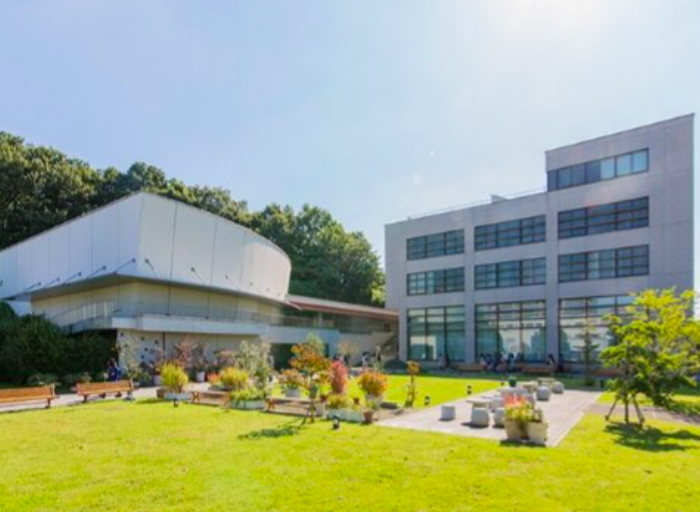 フェリス女学院大学