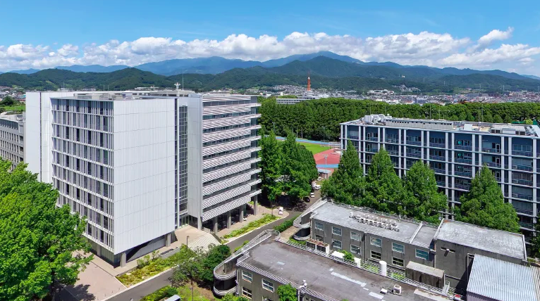東海大学