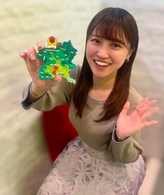 前島花音の左手薬指には何も付けられていない