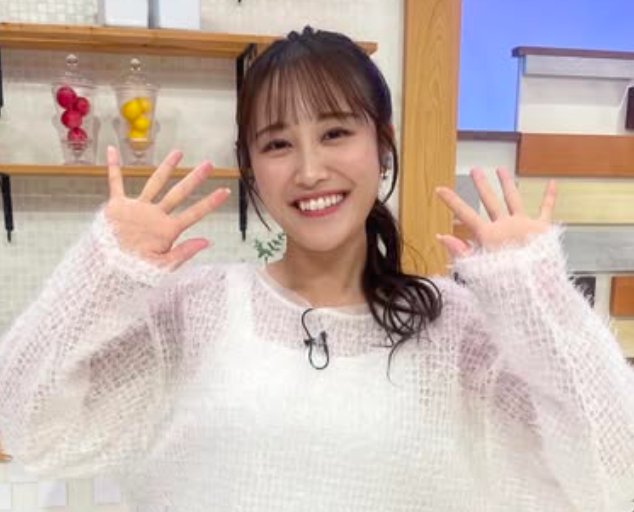 梶谷羽奈の左手薬指に指輪はない
