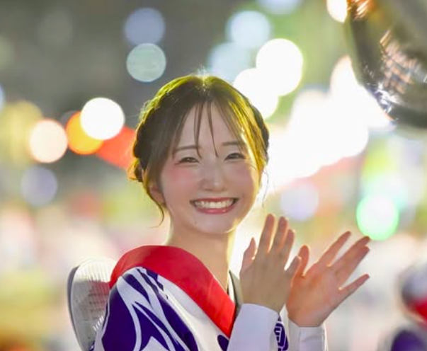 緒方ゆいの左手薬指に指輪は確認できない