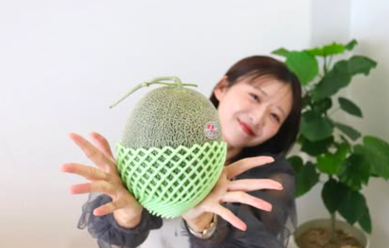古田とわの左手薬指に指輪はみられない